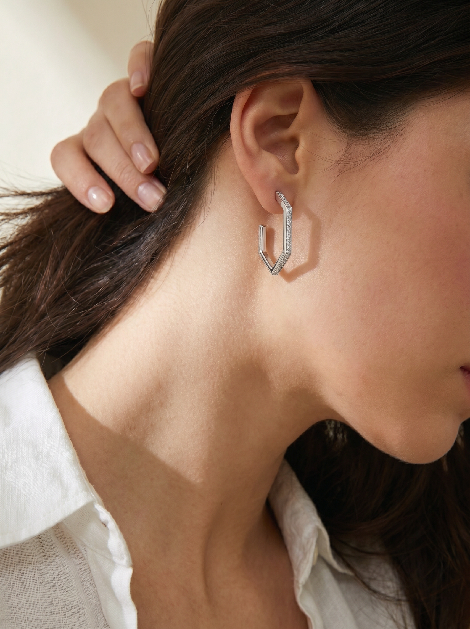 Prism Light Angle-Cut Diamond Earrings